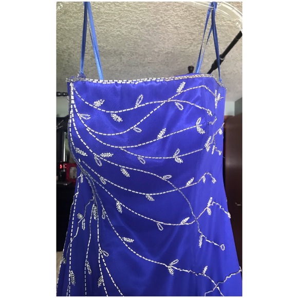 Prom Dress - Size 10 - Picture 3 of 7